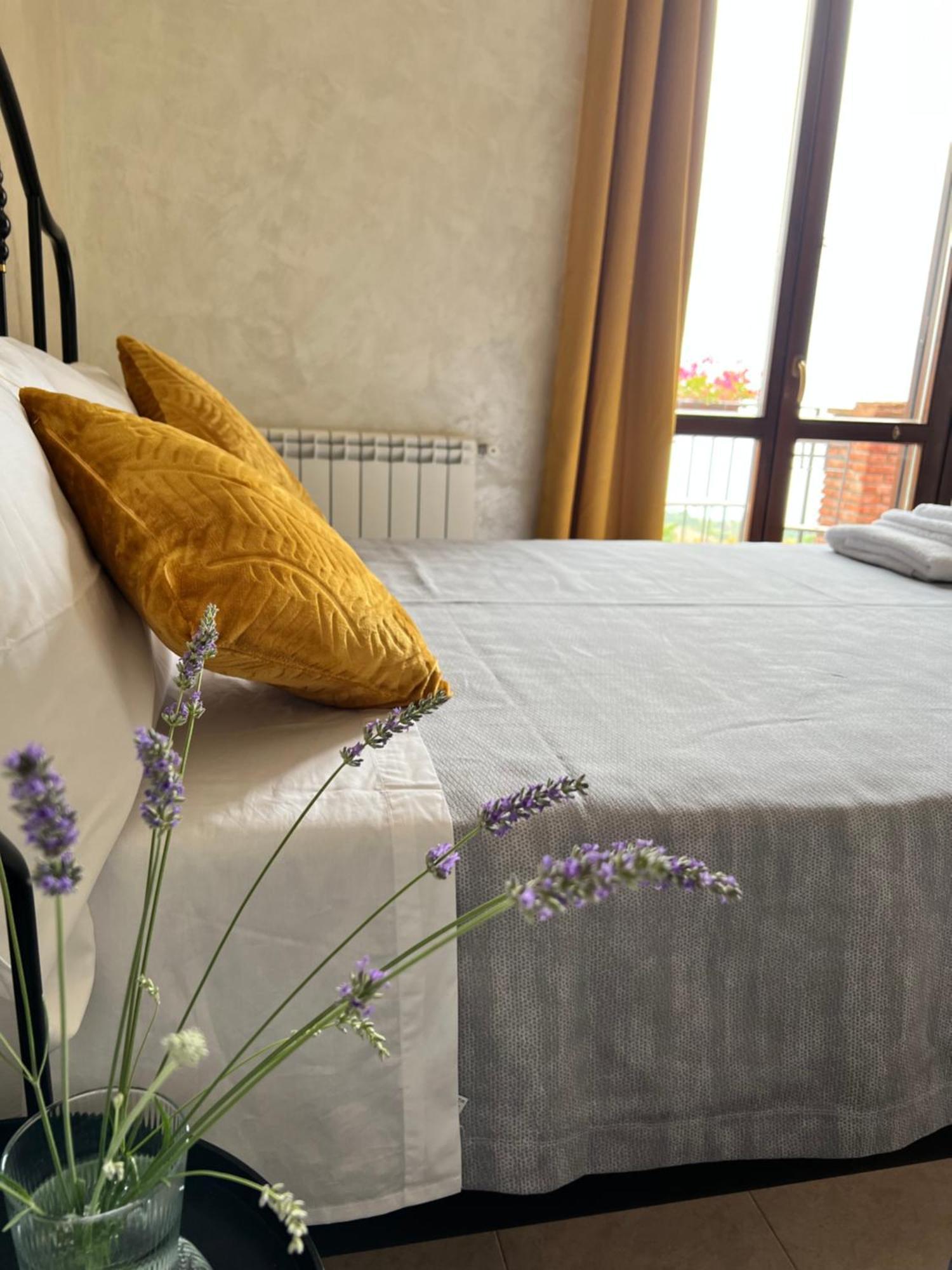 Puntalazzo Etna Sunshine Rent Rooms מראה חיצוני תמונה